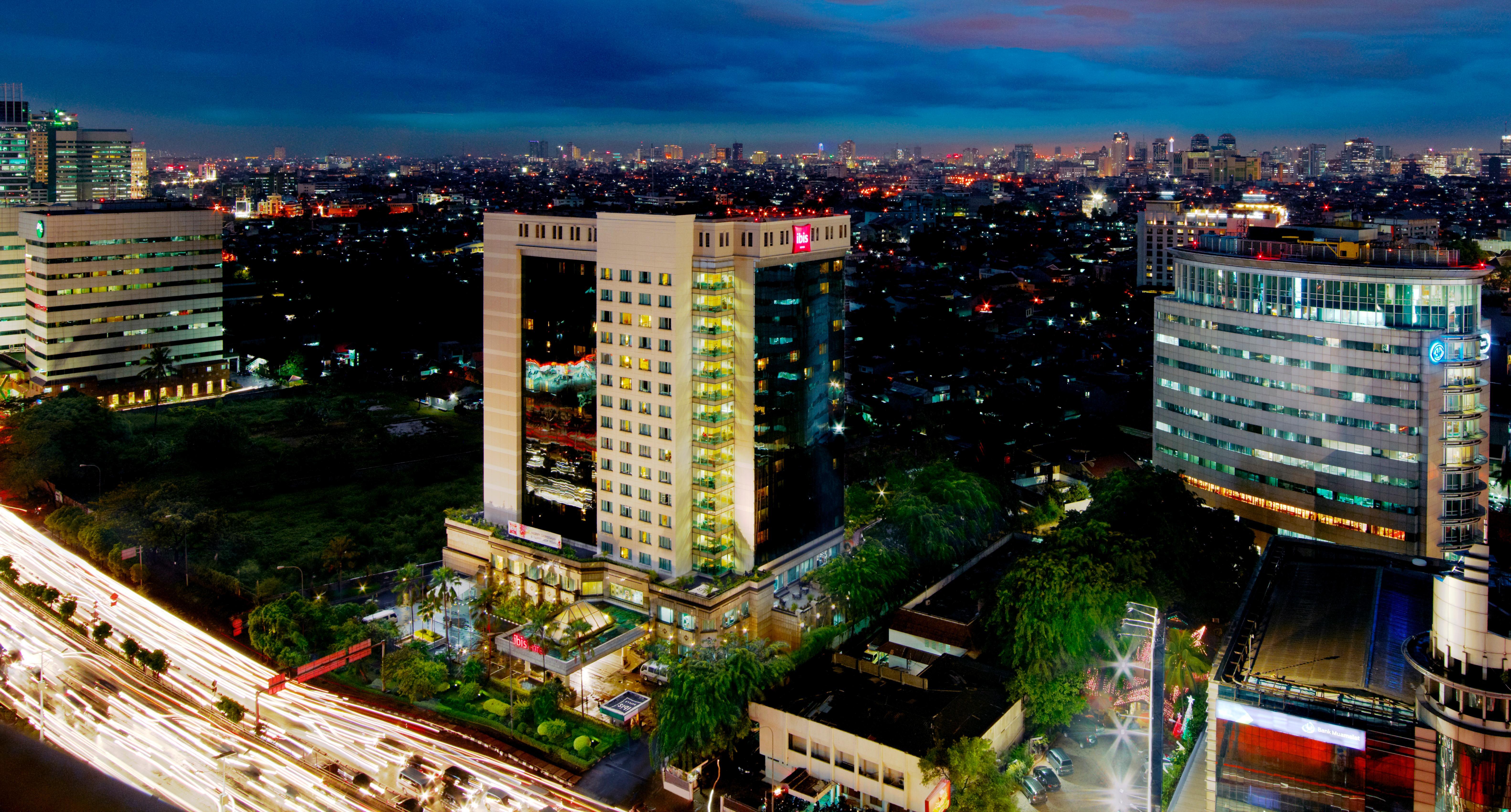 Hotel KIMAYA Slipi Jakarta By HARRIS Bagian luar foto
